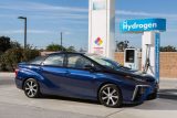 Üzemanyagcellás Toyota Mirai FCEV