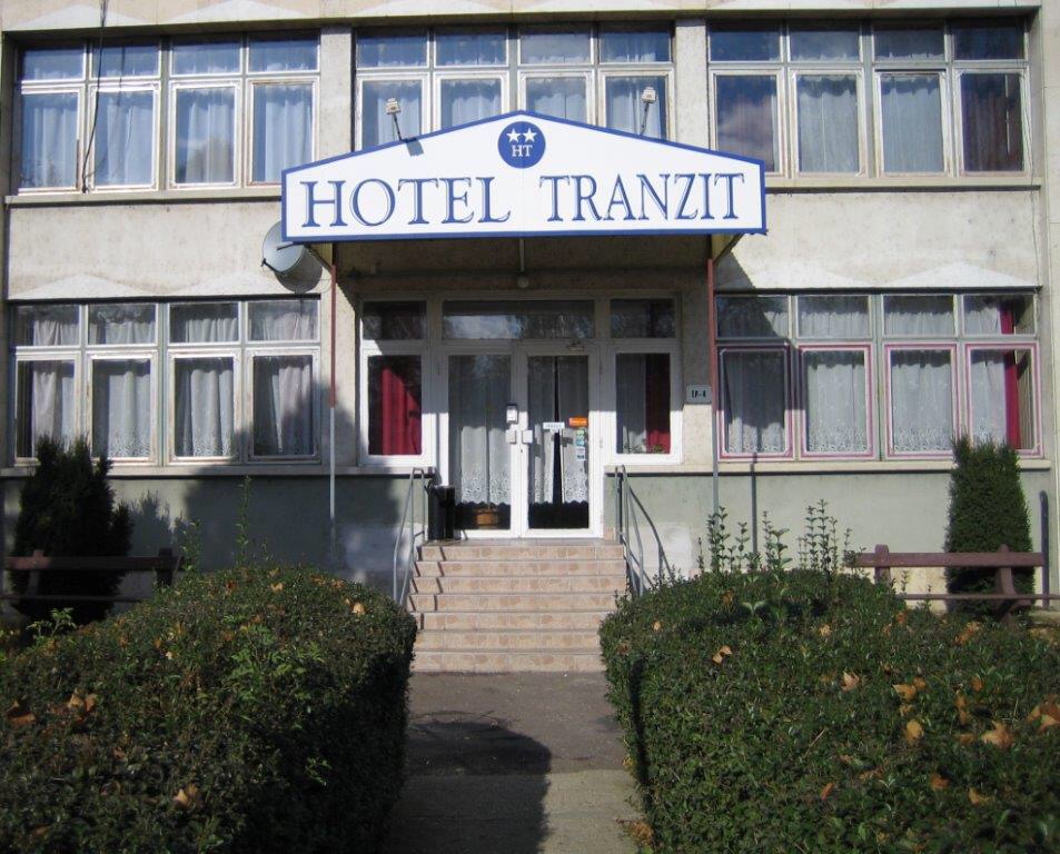 Tranzit Hotel, Szolnok