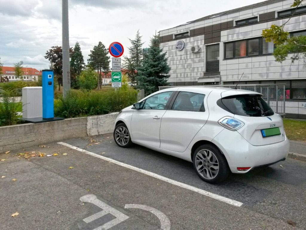Elektromos autó töltő Veszprémben