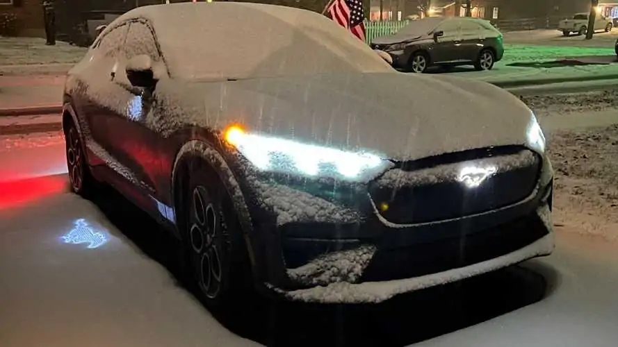 Mach-e GT in snow