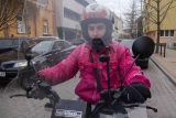 2023-03-06_elektrobiker_elektromos_robogo_futar_15