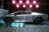 2023_04_03_vicceskedett_a_tesla