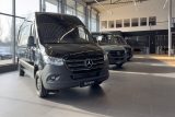 2024-01-23_mercedes-benez_professional_van_center_fot_07