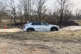 2024-03-01_toyota_bz4x_off-road_04