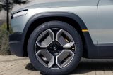 official_rivian_r3_24