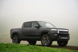 Rivian-R1T-pickup-2024